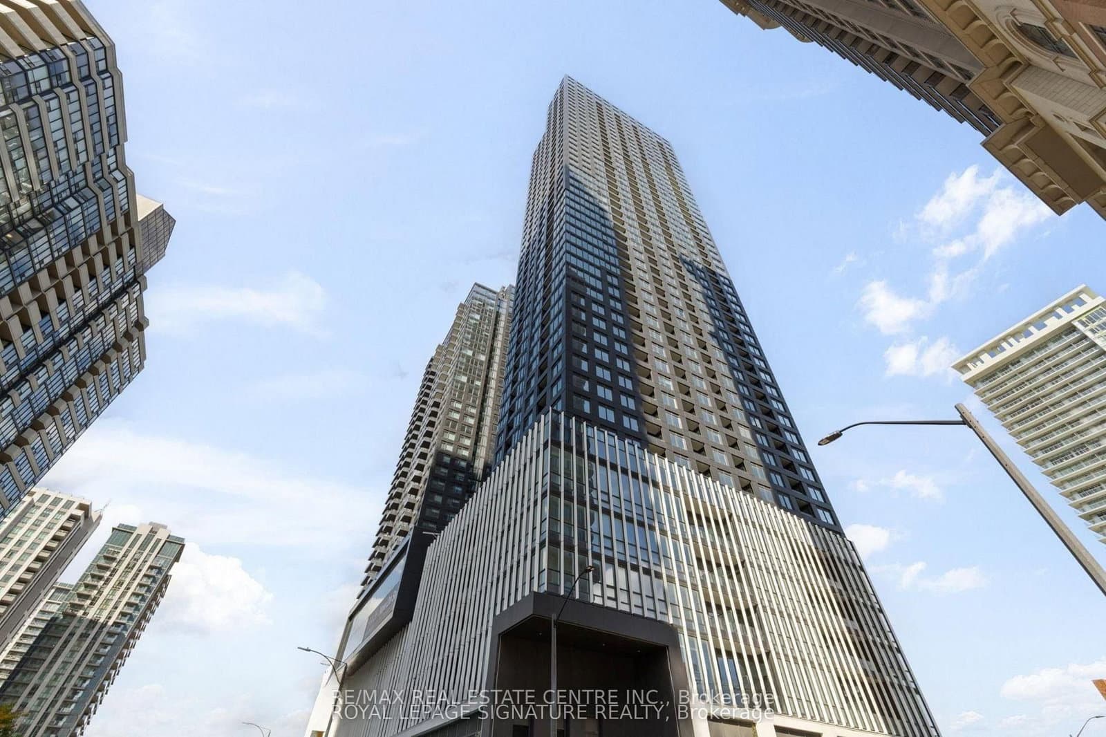 395 Square One Drive, Unit 3609