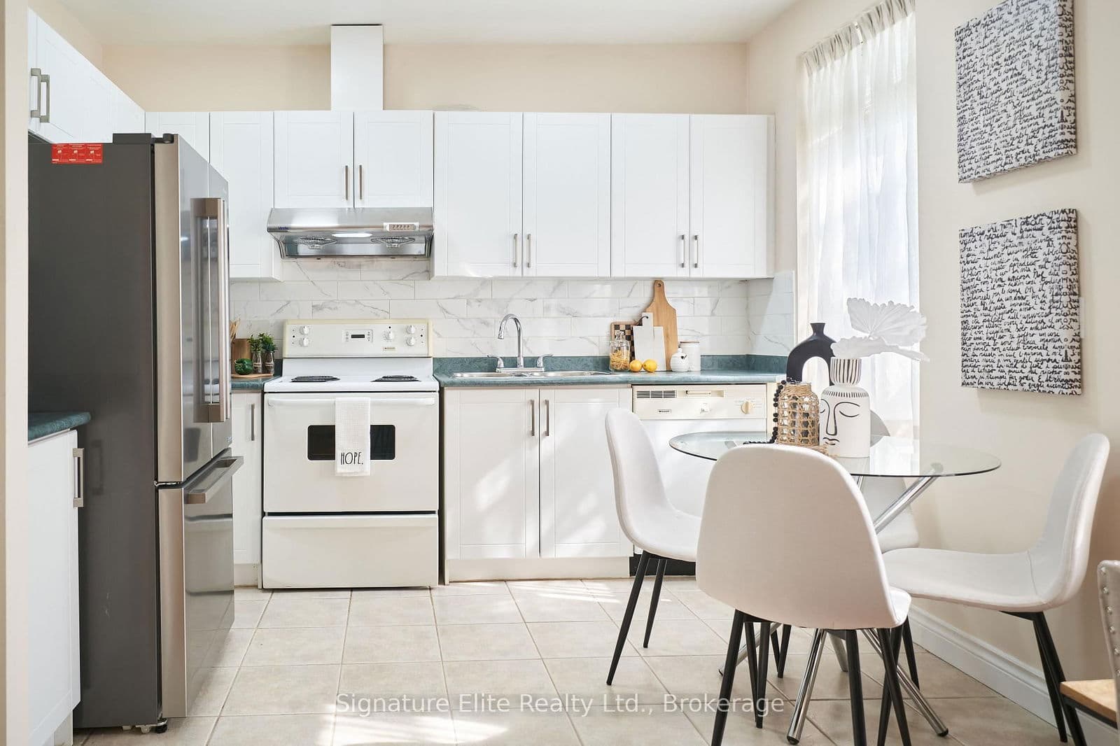 #205 - 2874 Keele Street