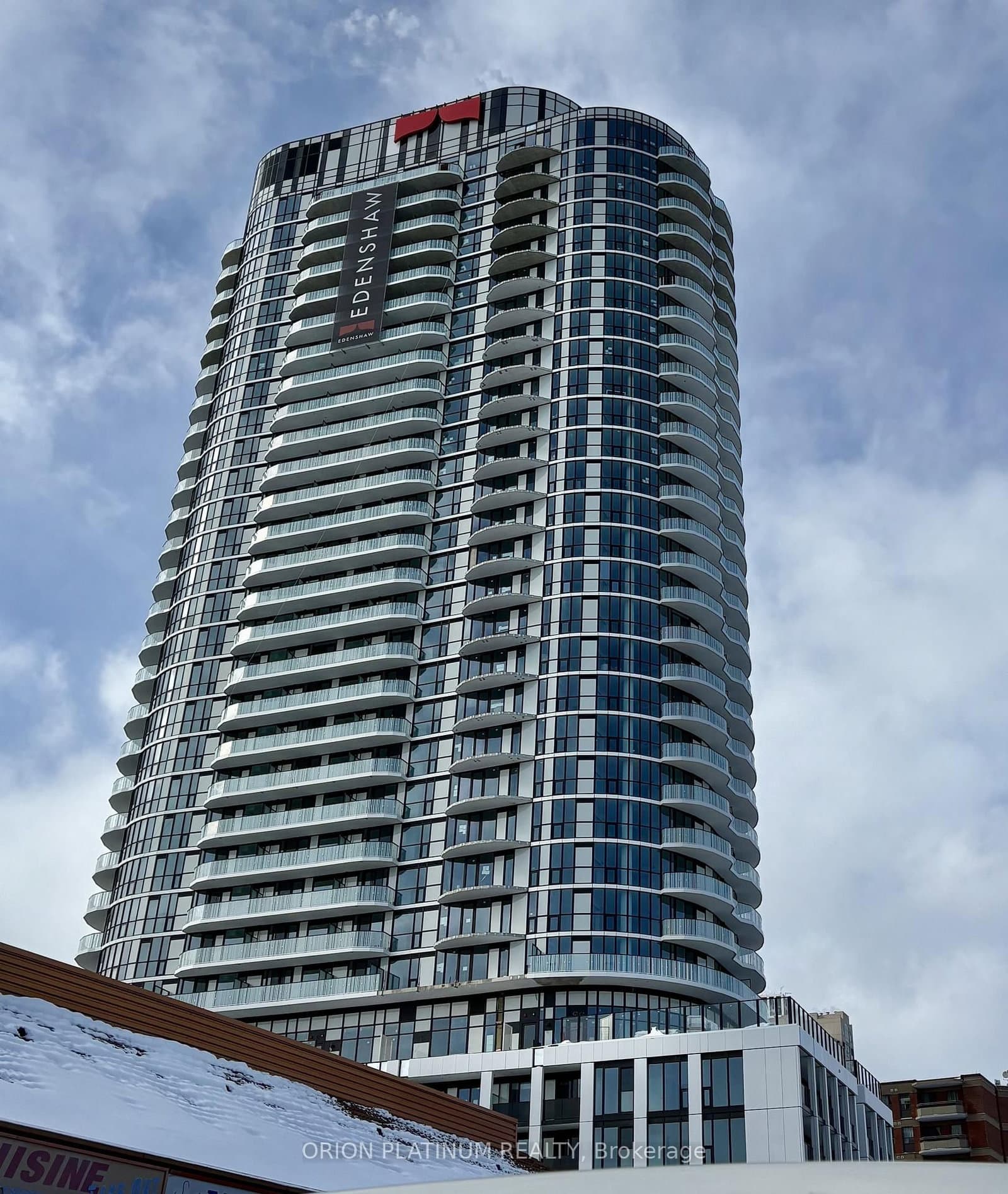 1 Fairview Road E, Unit 1112