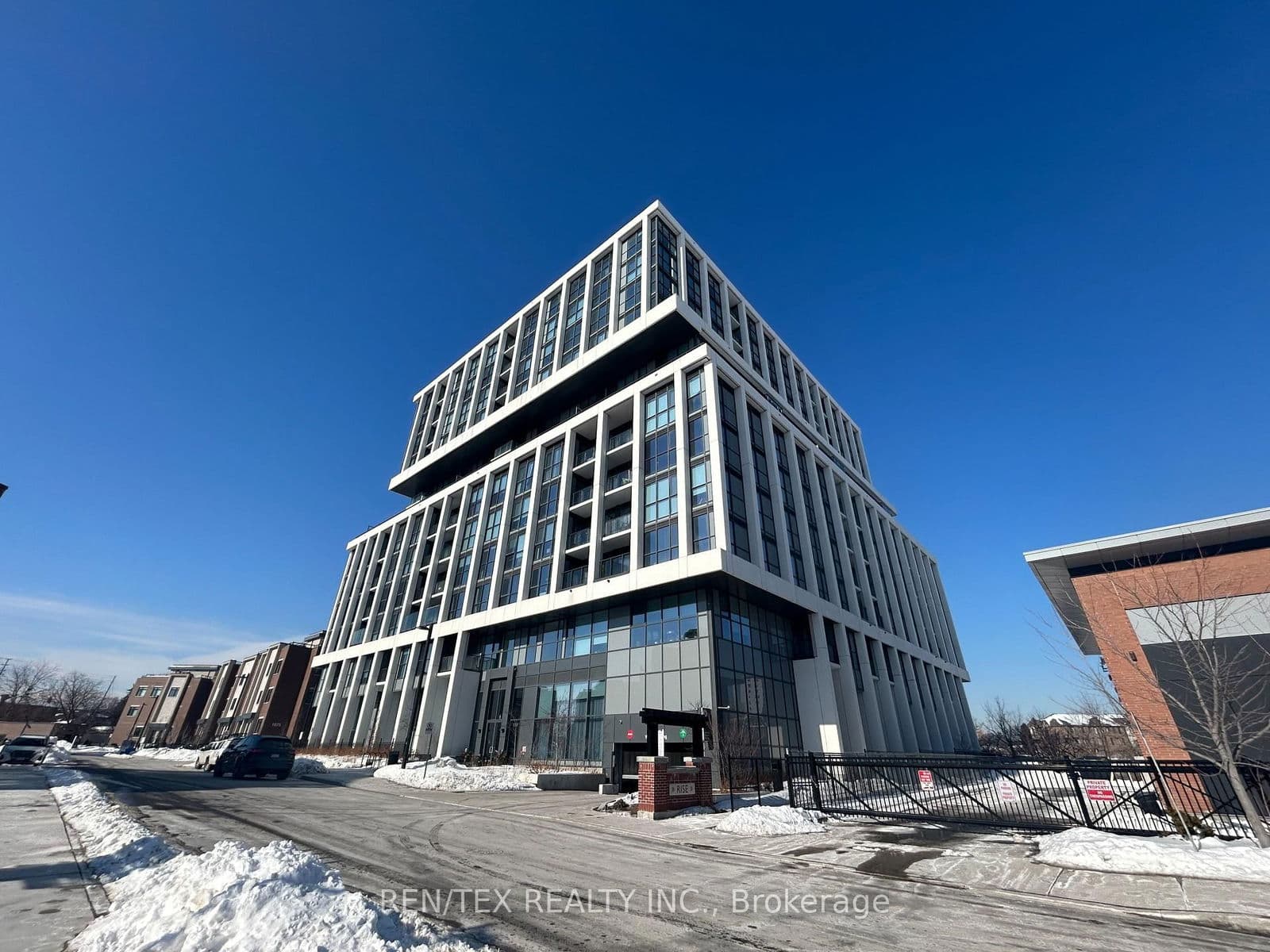 1063 Douglas Mccurdy Common, Unit 706