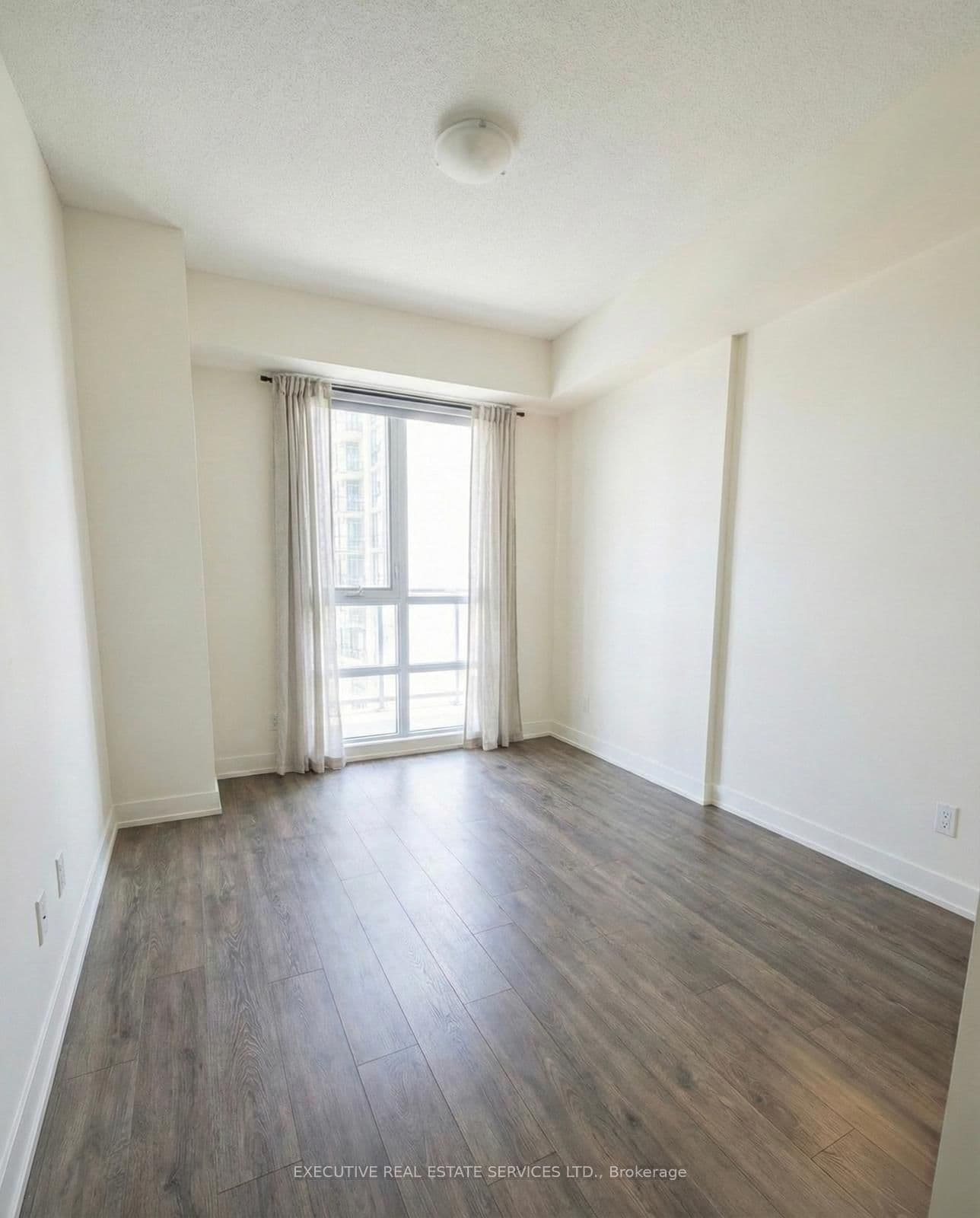 #605 - 65 Yorkland Boulevard