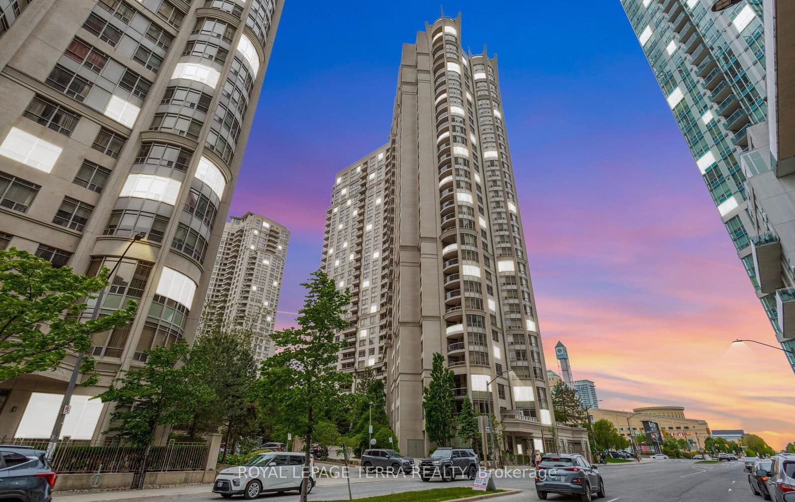 #430 - 3888 Duke Of York Boulevard