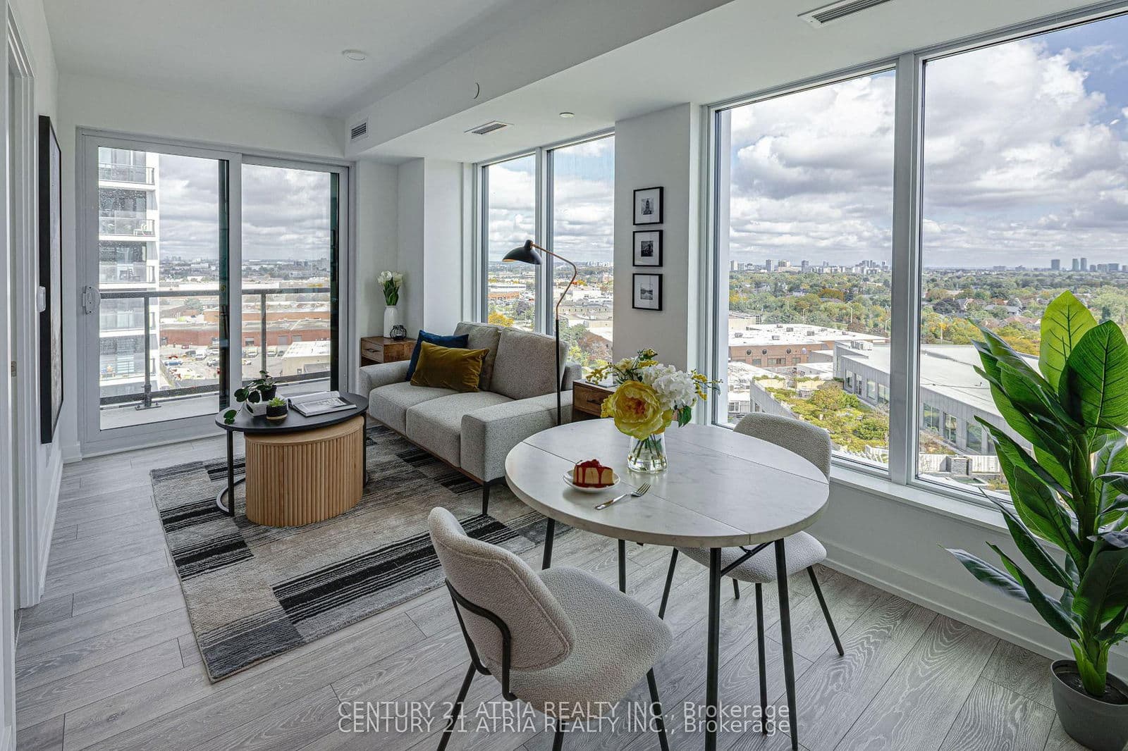 #1207 - 1100 Sheppard Avenue W