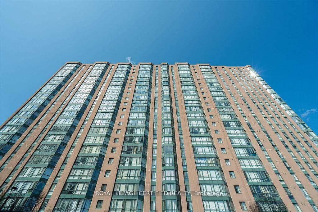 #1907 - 145 Hillcrest Avenue