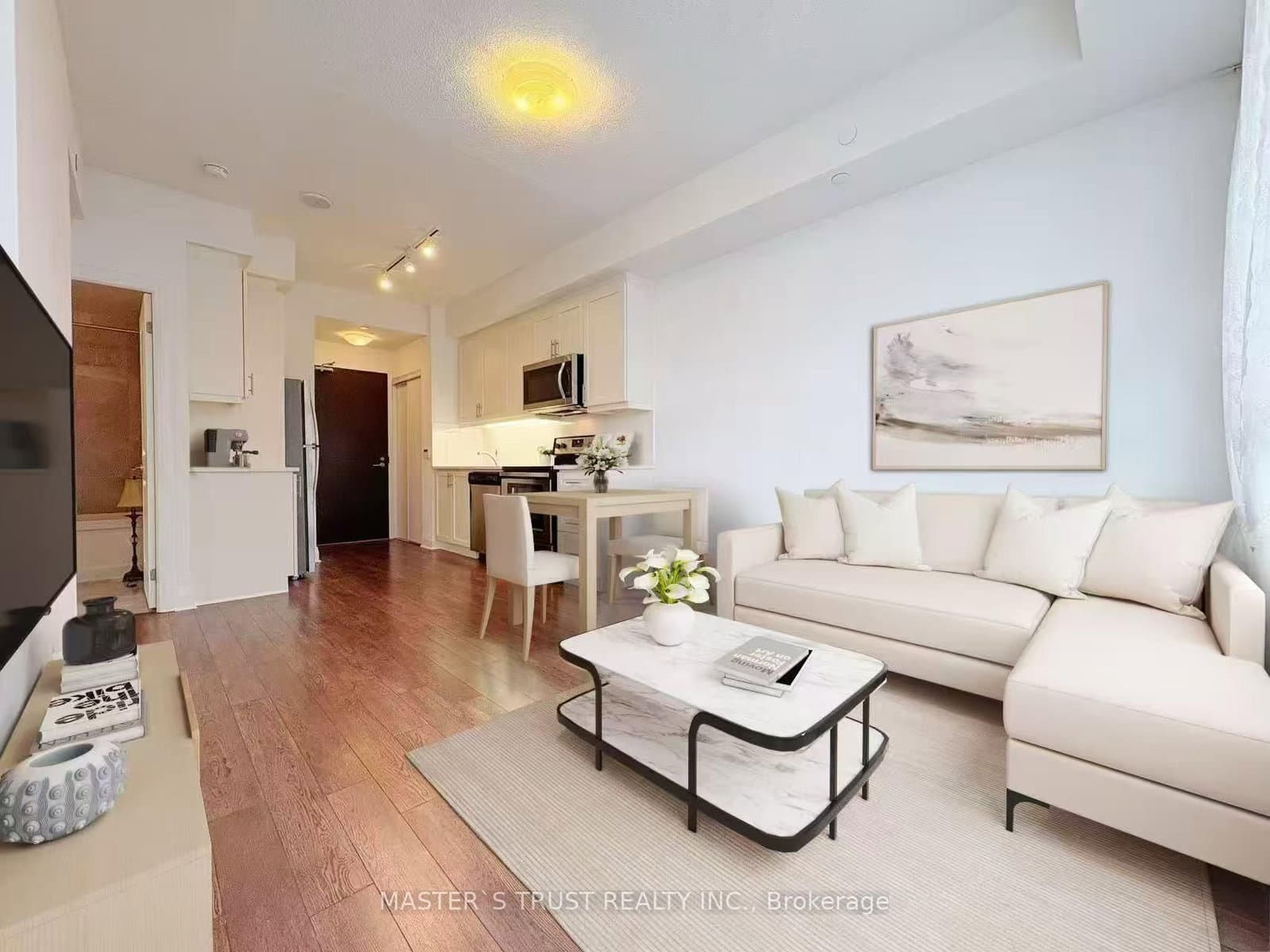 #1102 - 17 Zorra Street