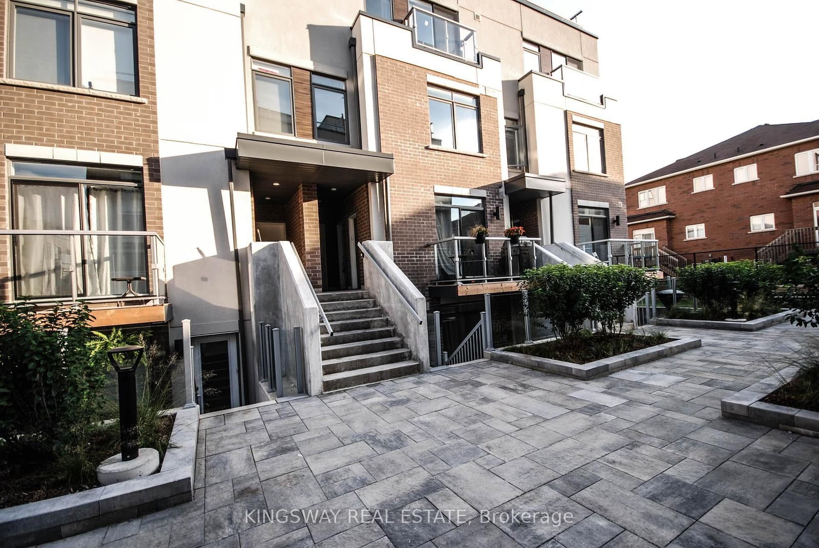 3062 Sixth Line, Unit 341