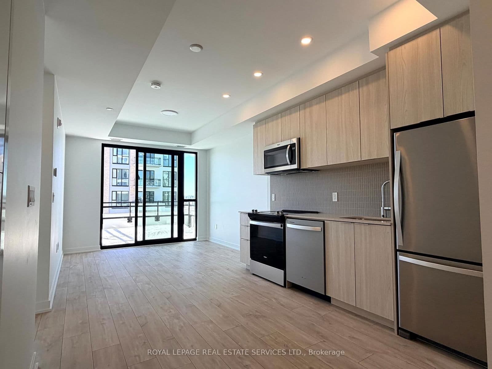 750 WHITLOCK Avenue, Unit 404