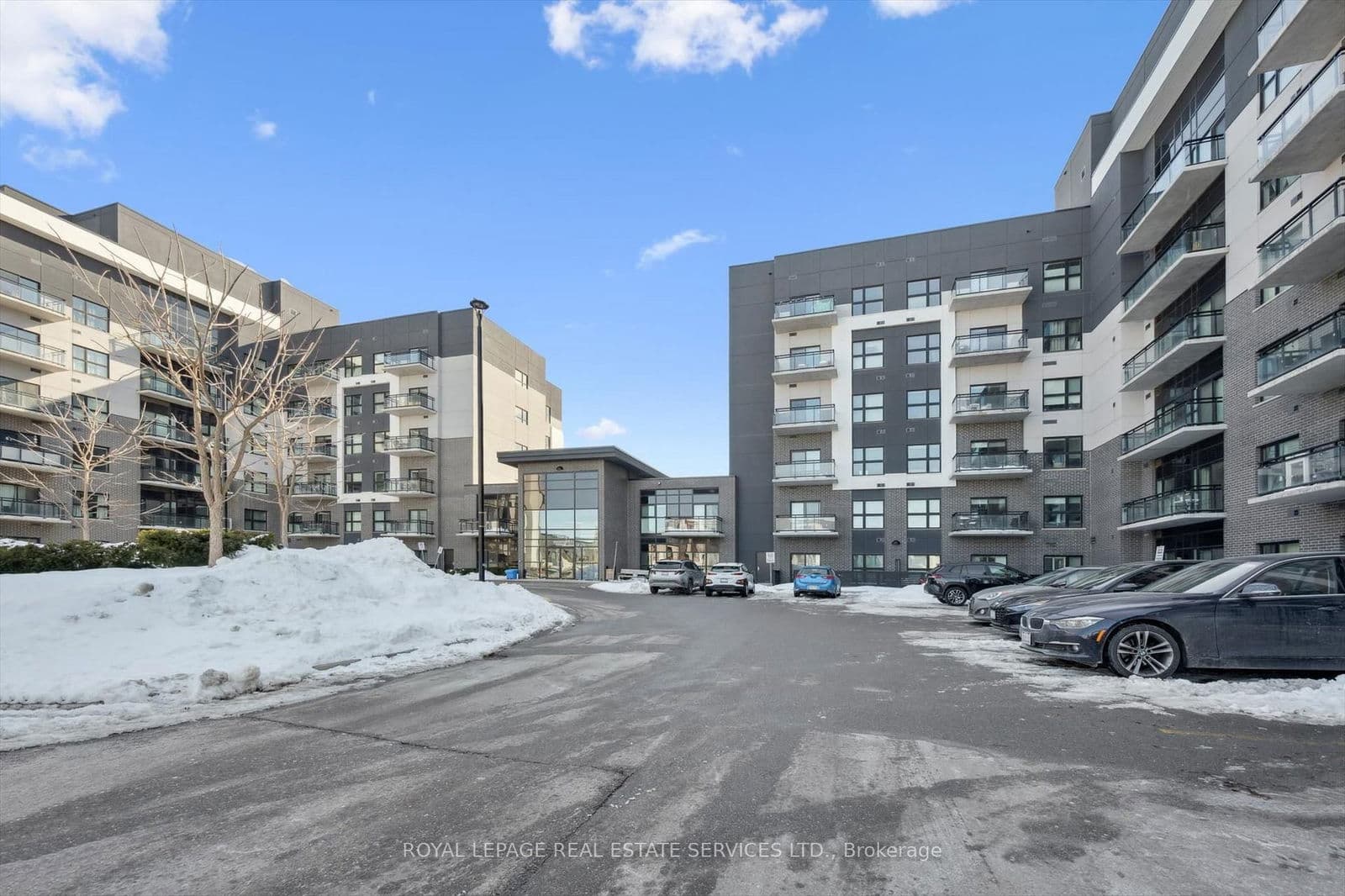 #621 - 102 Grovewood Common