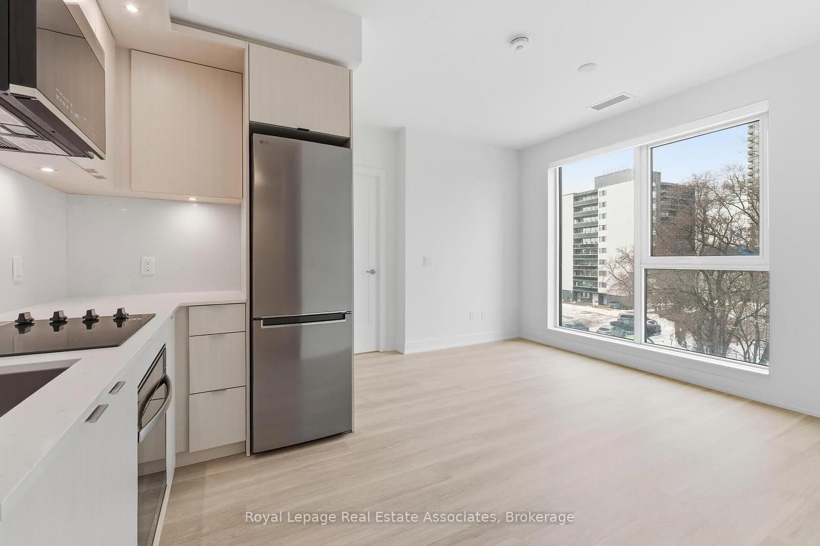 25 Cordova Avenue, Unit 401