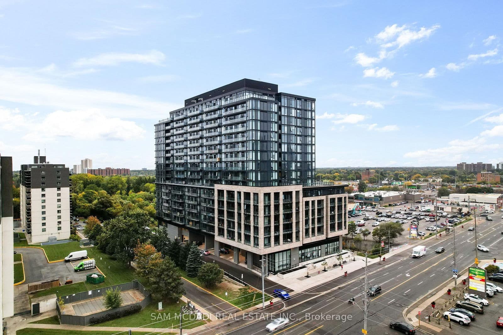 #1513 - 86 Dundas Street E