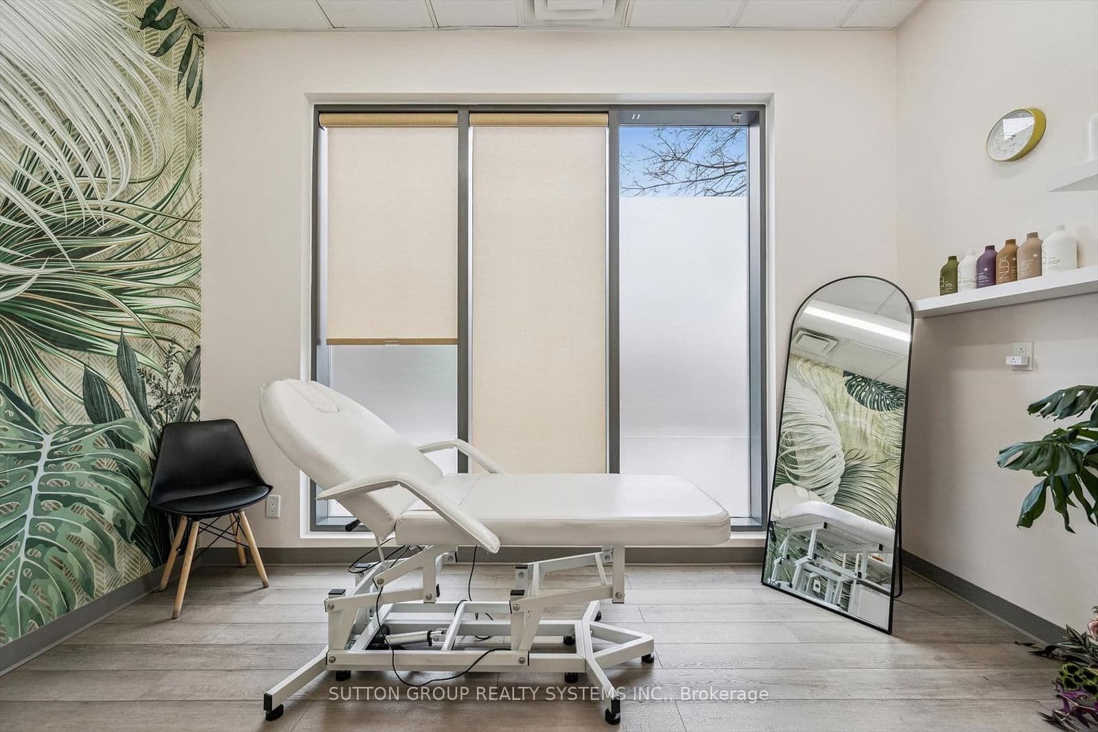 #unit 28 - 11 Bronte Road