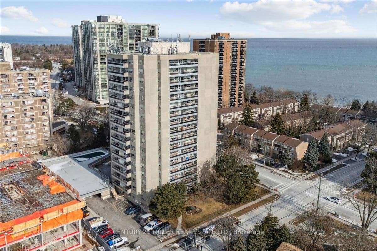 2263 Marine Drive, Unit 605