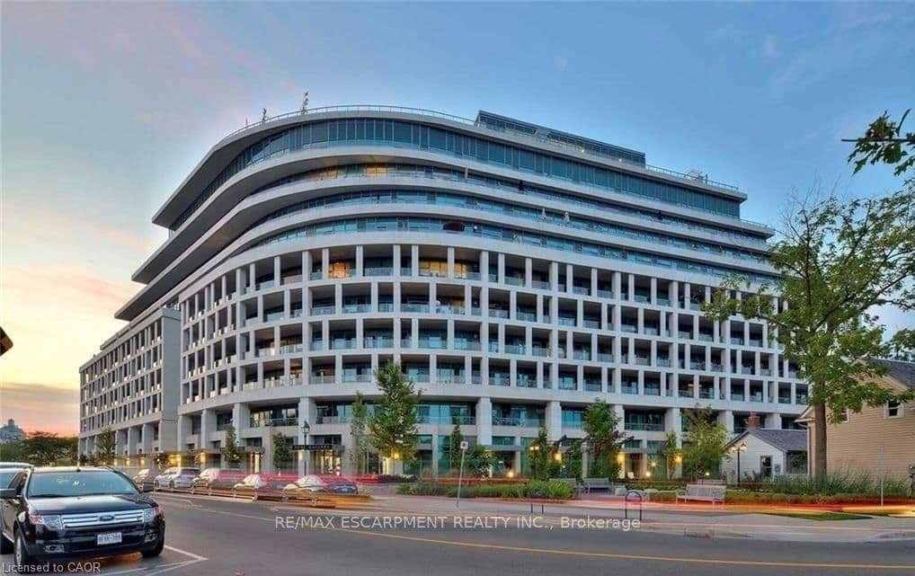 11 BRONTE Road, Unit 703