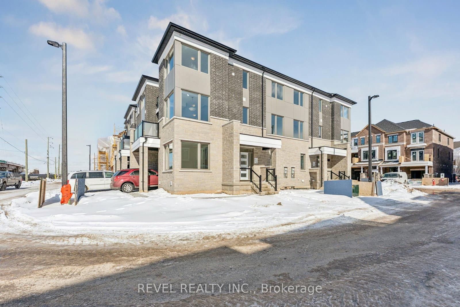 4 Sturgeon Road