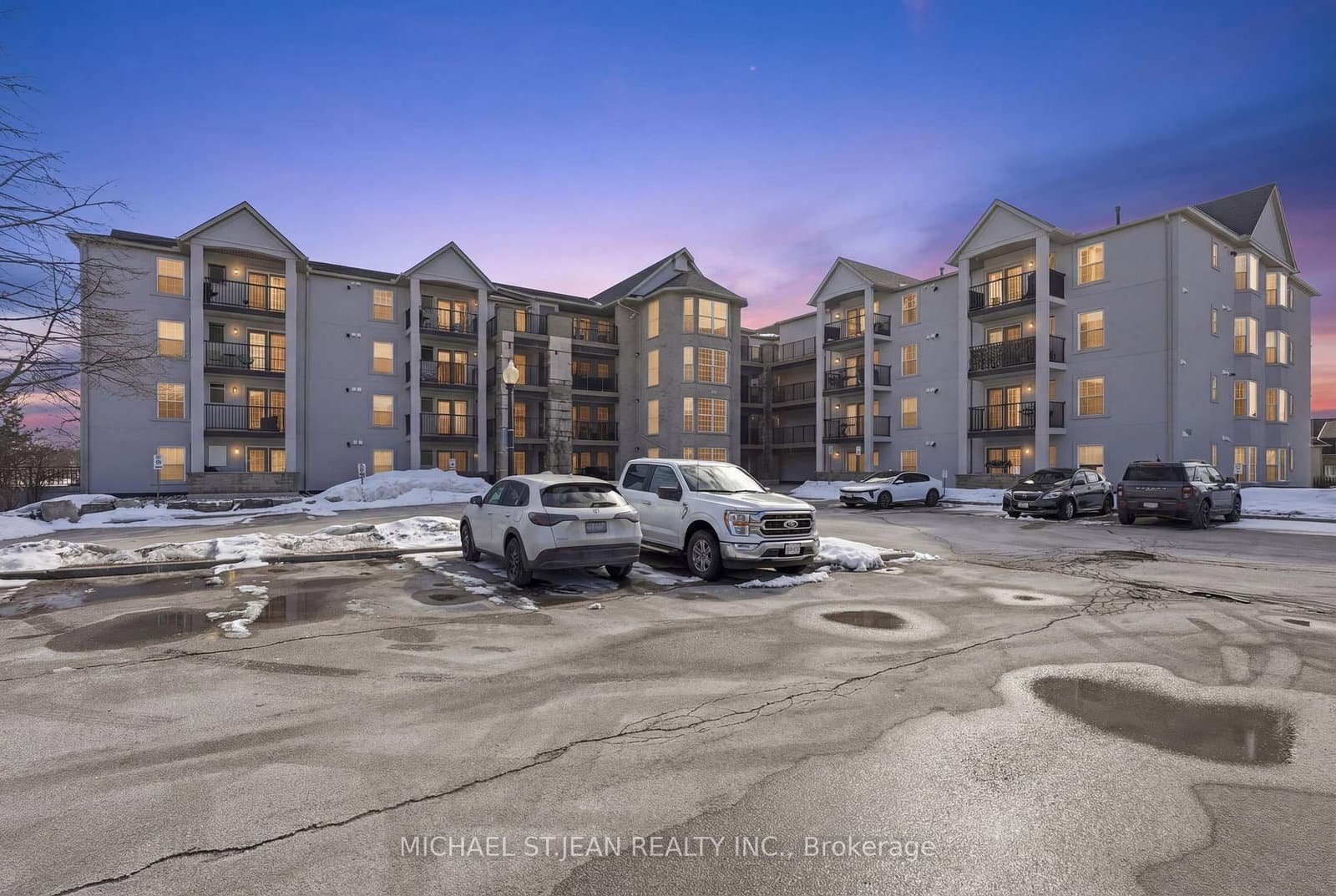 #213 - 1411 Walker's Line