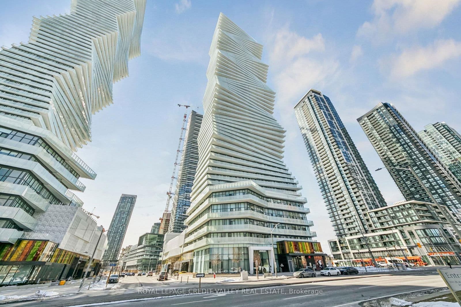 #1413 - 3900 Confederation Parkway