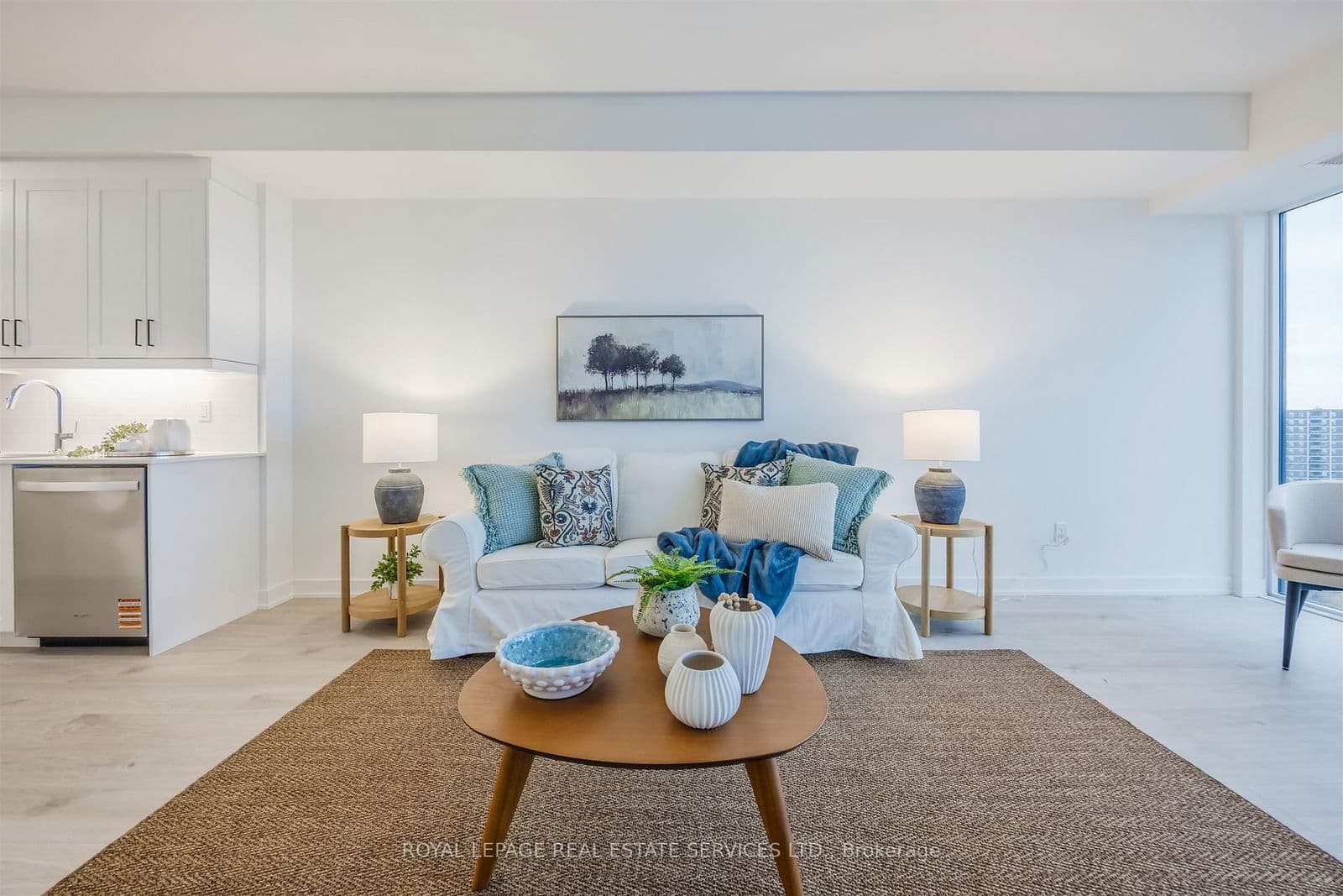 #1508 - 1035 Southdown Road