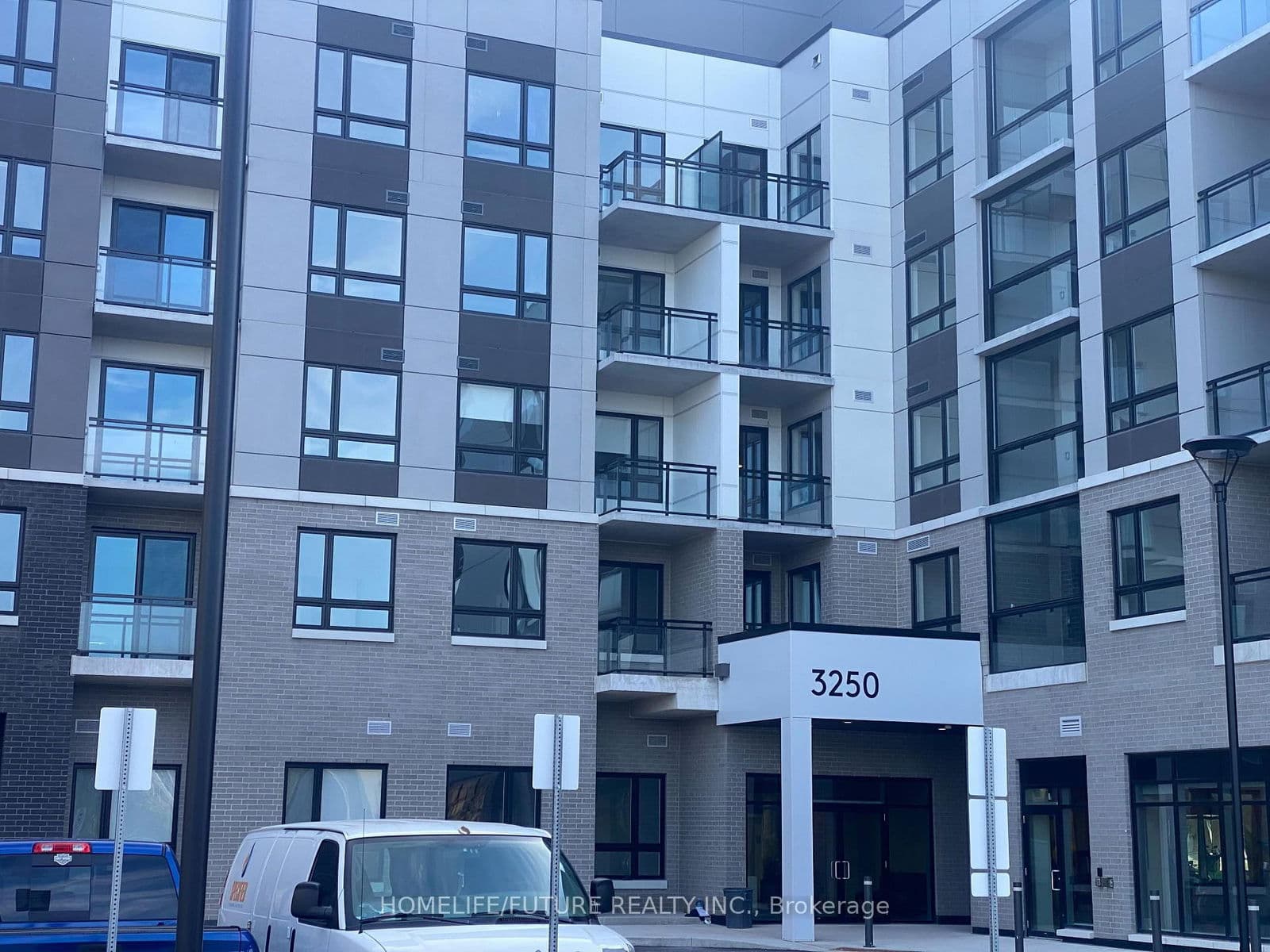 3250 Carding Mill Trail, Unit 110