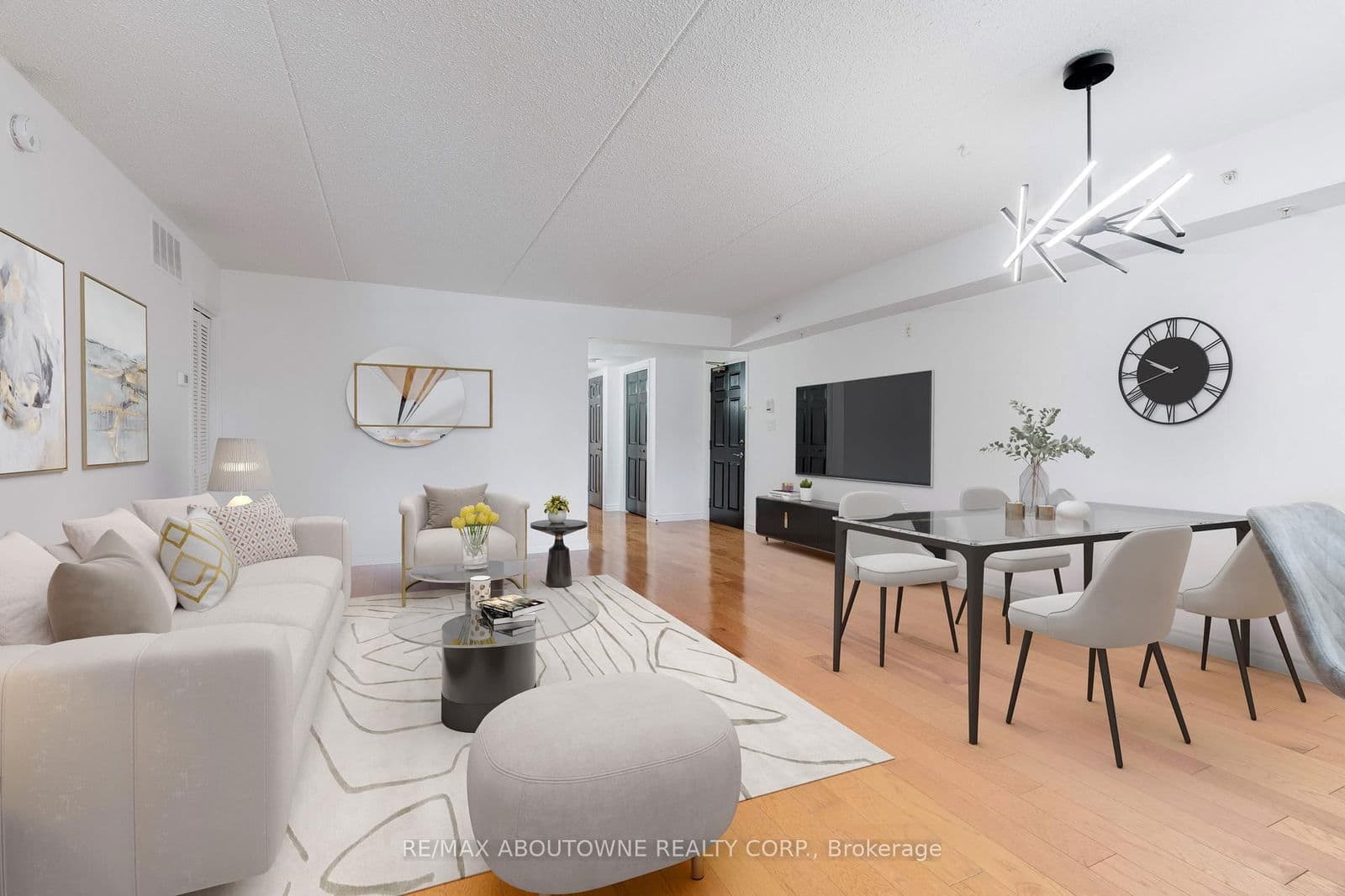 #212 - 1460 Bishops Gate