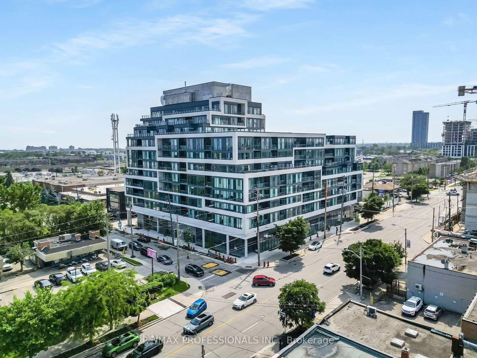 859 The Queensway, Unit 313