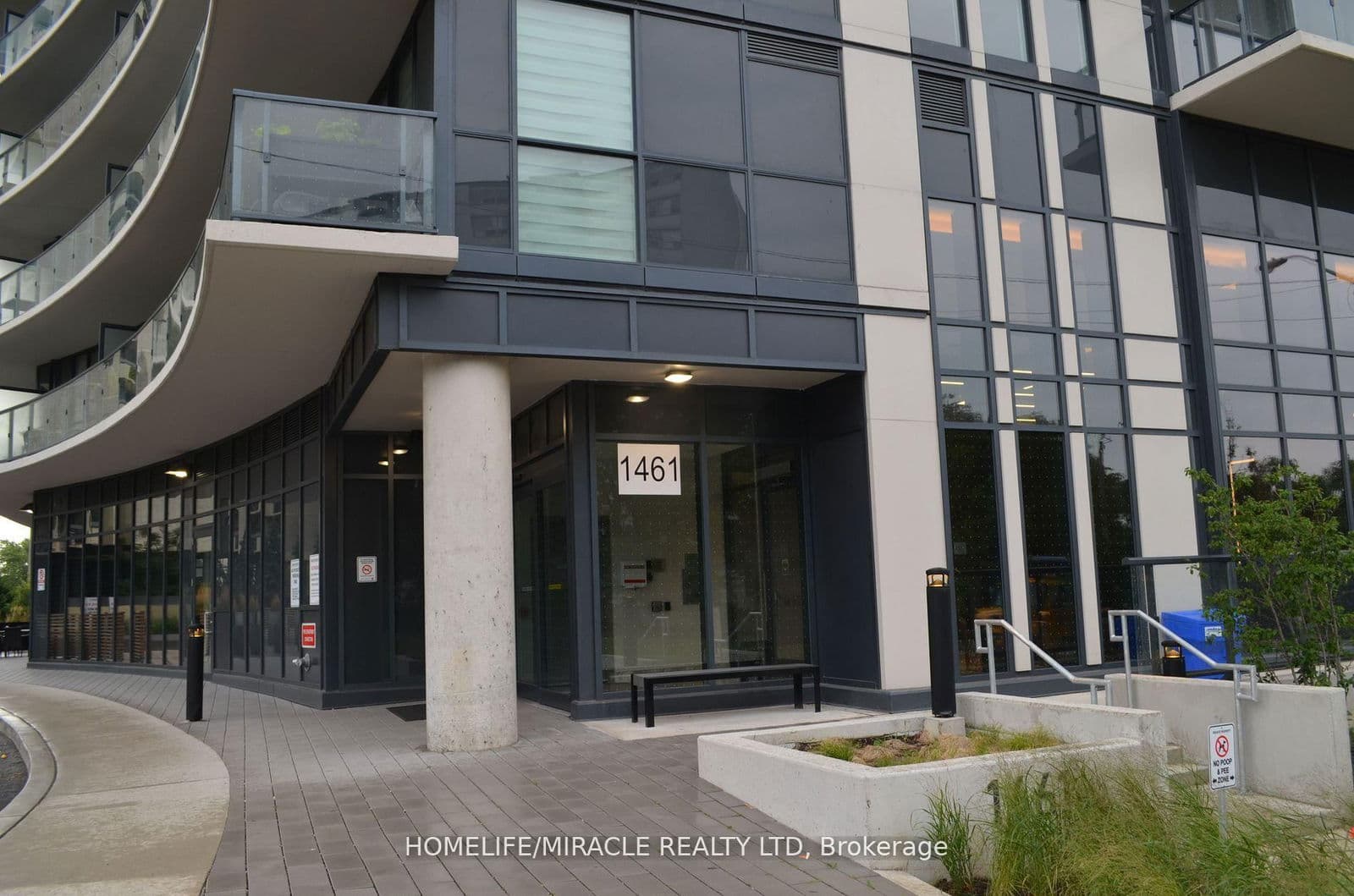#1305 - 1461 Lawrence Avenue W
