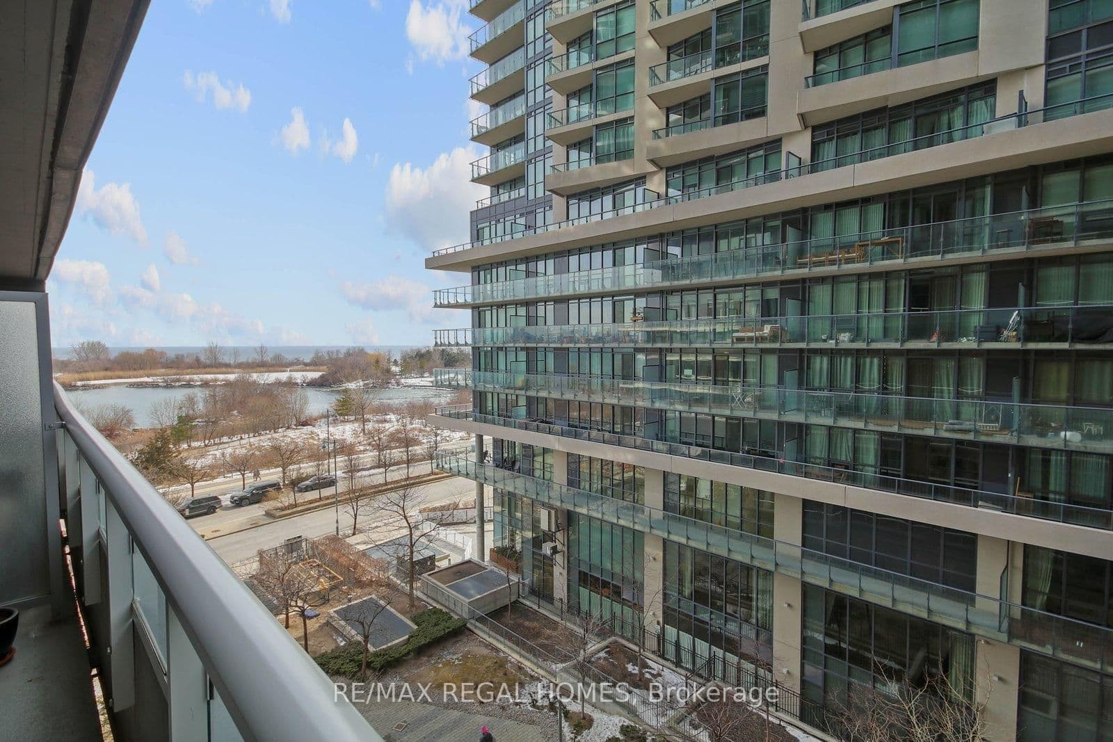 110 Marine Parade Drive, Unit 408