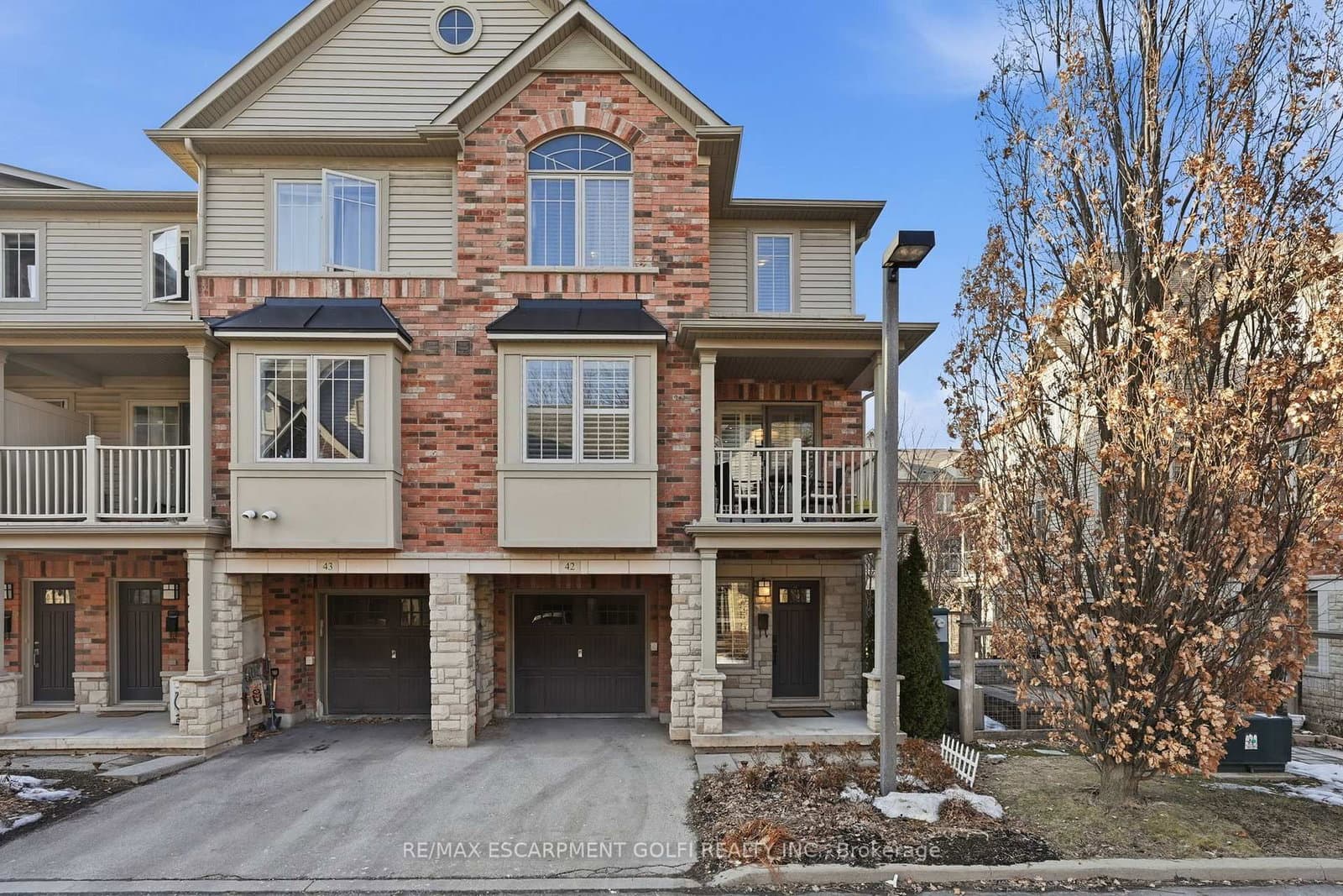 362 Plains Road E, Unit 42