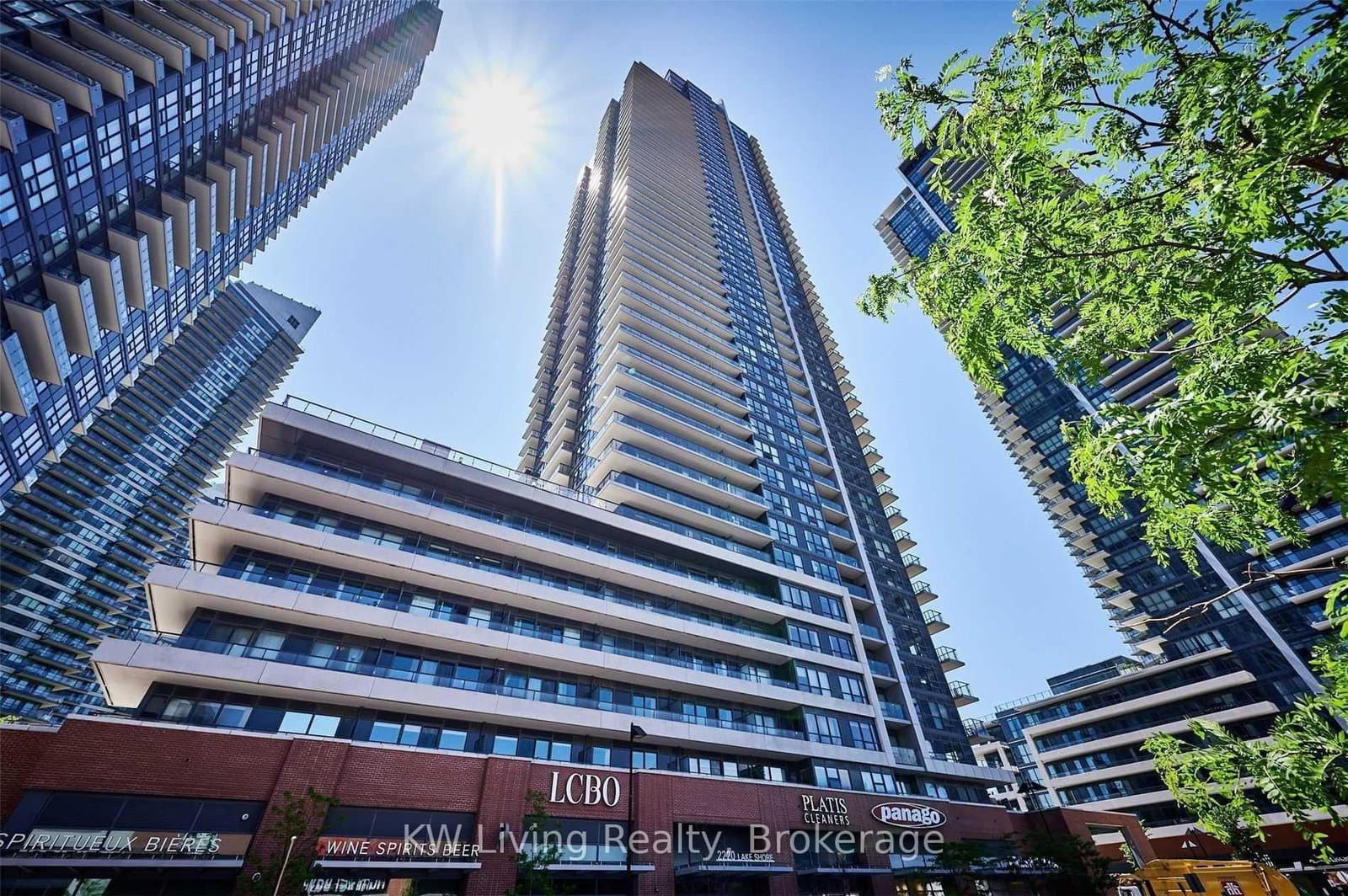 #1710 - 2220 Lakeshore Boulevard W