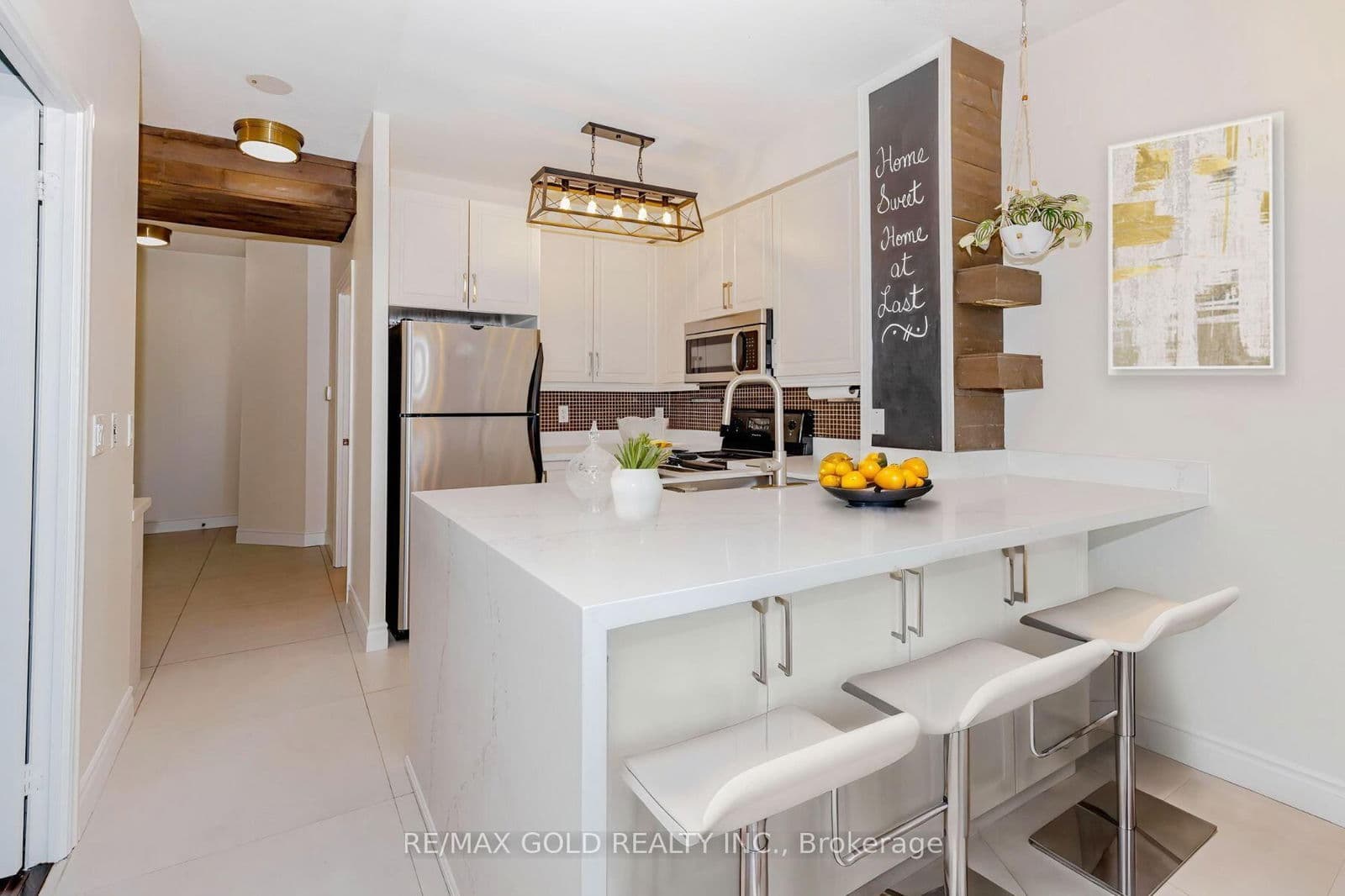 #1106 - 220 Burnhamthorpe Road W