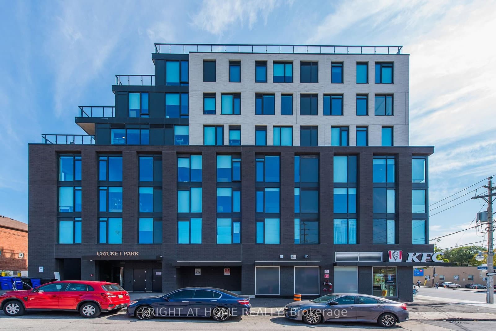 #405 - 7 Fairbank Avenue W