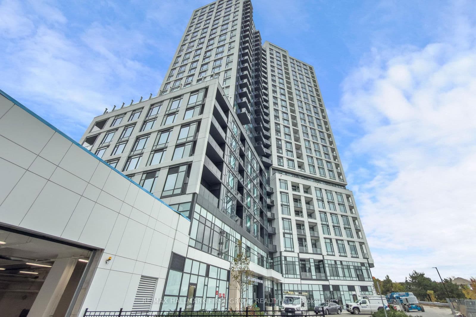 2495 Eglinton Avenue W, Unit 1201