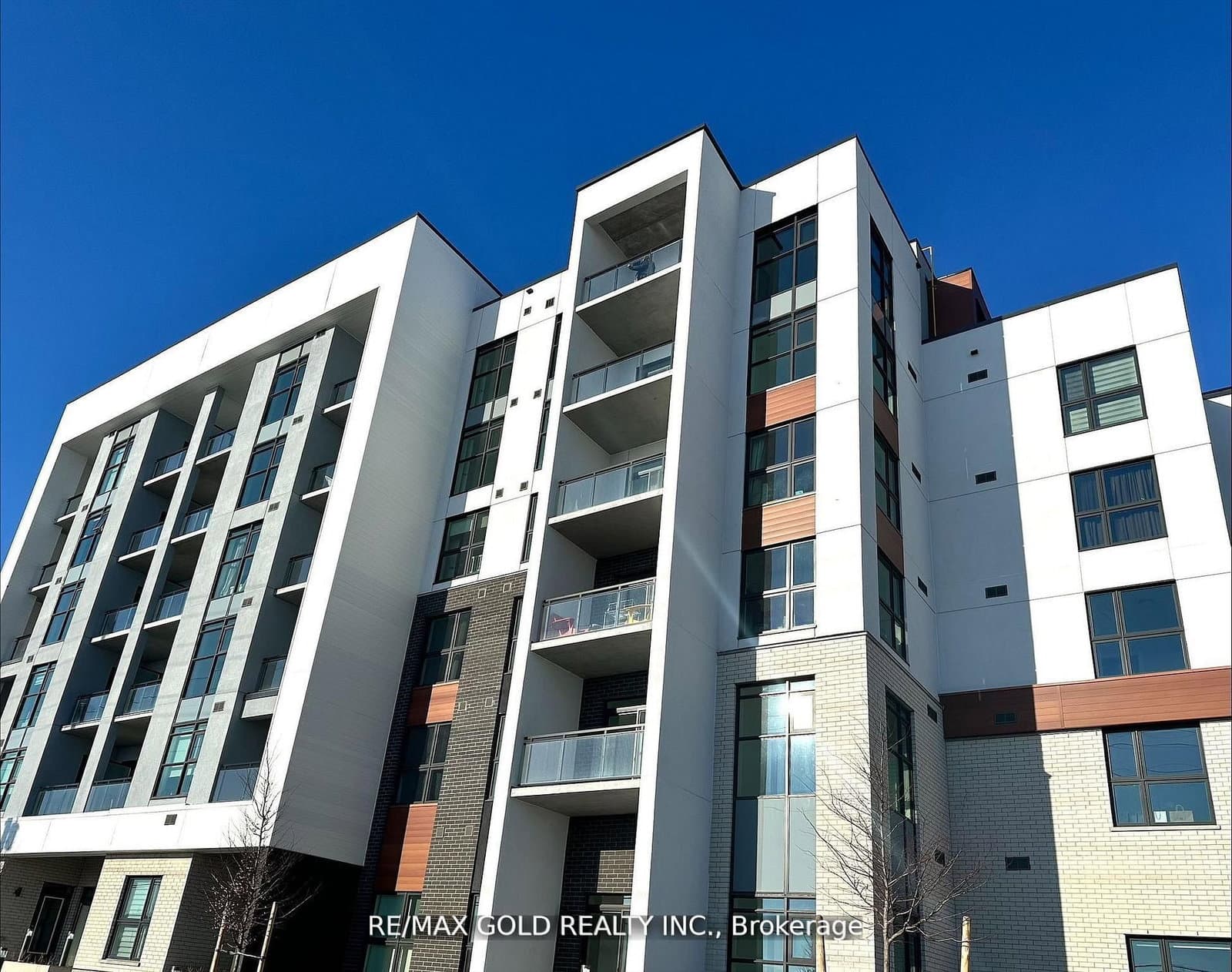 490 Gordon Krantz Avenue, Unit 423