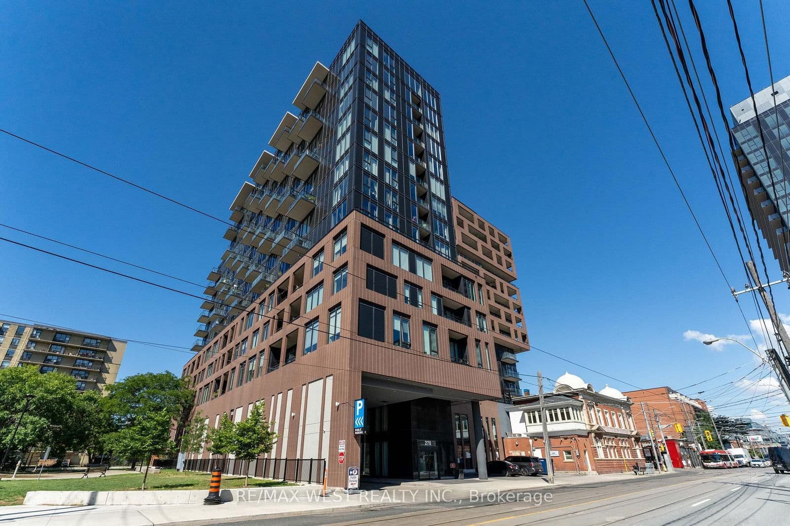 270 Dufferin Street W, Unit 1207