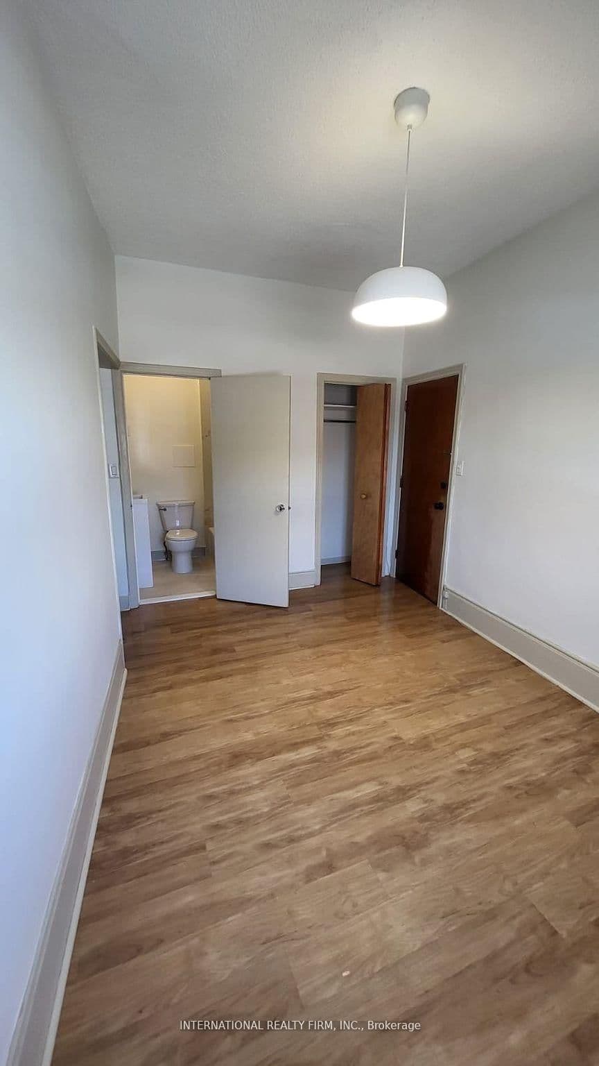 7 Thomas Street, Unit 2