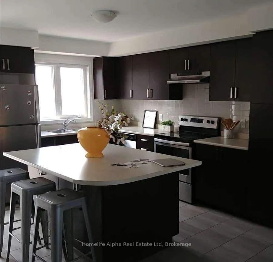 1 Beckenrose Court, Unit Suite 63