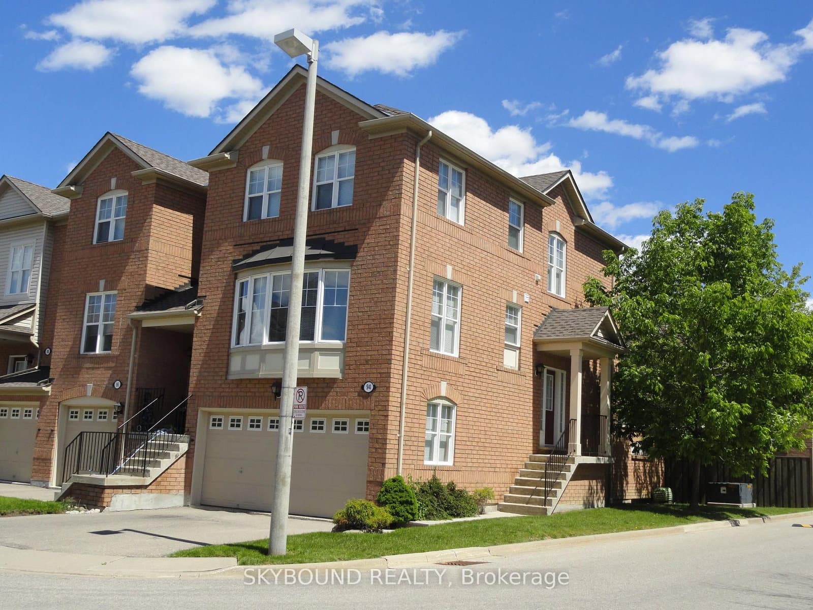 5980 Whitehorn Avenue, Unit #94