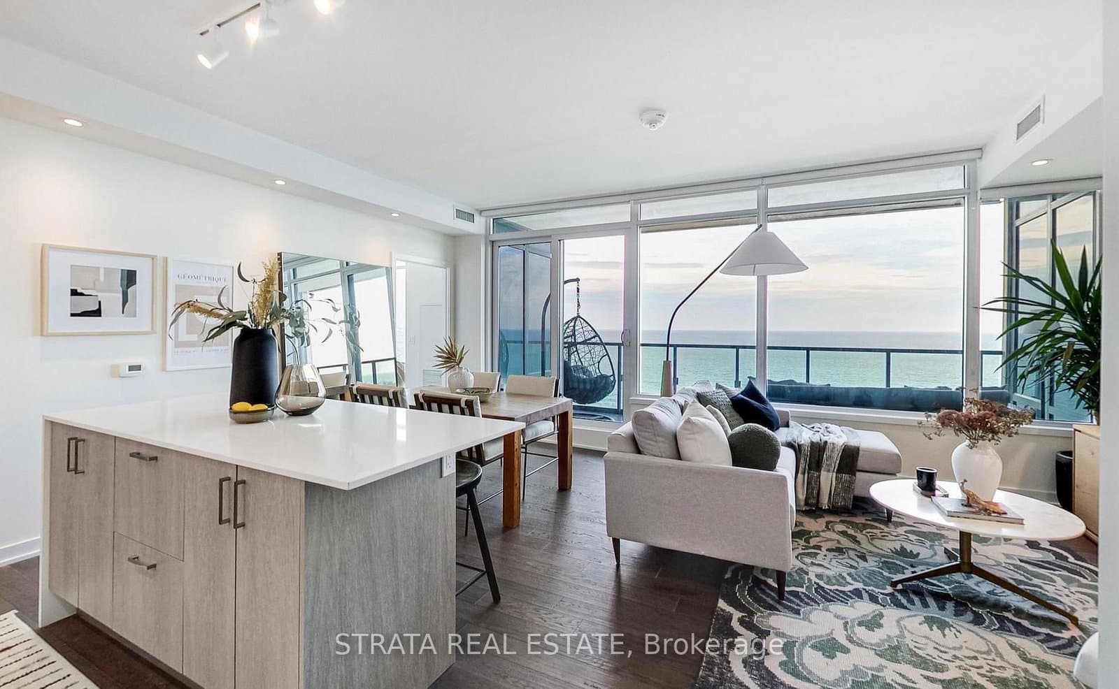 1928 Lake Shore Boulevard W, Unit 1907