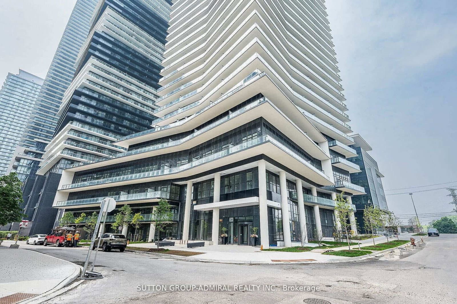 38 Annie Craig Drive, Unit PH102