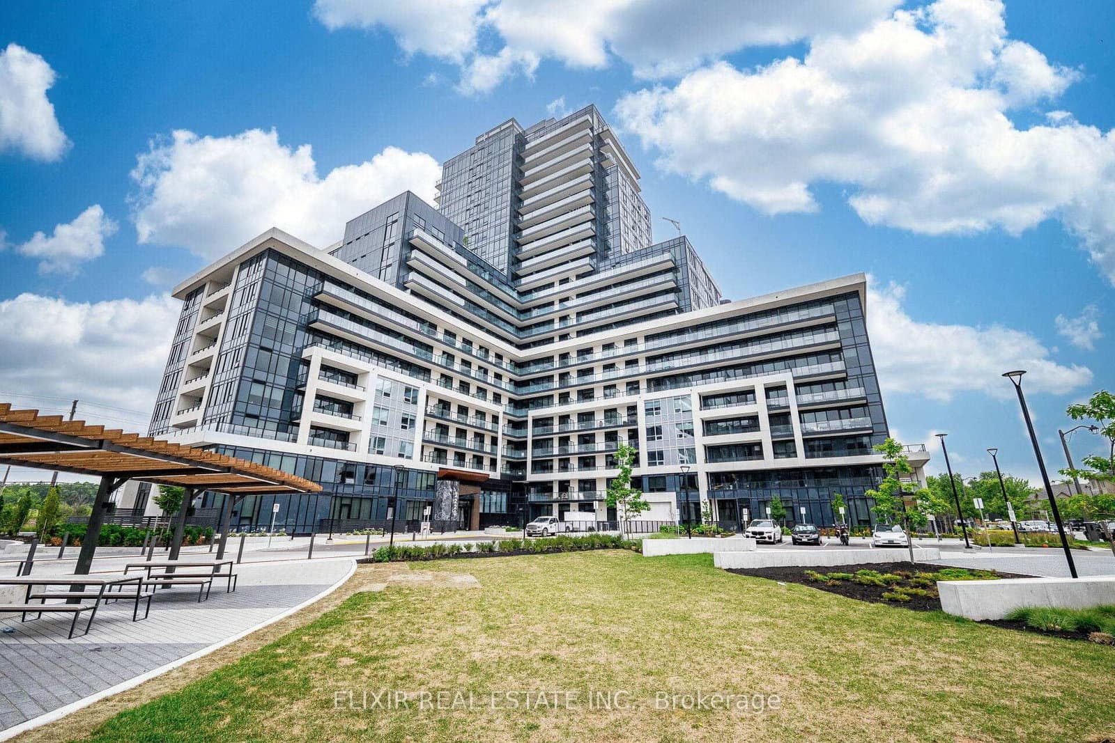 3220 William Coltson Avenue, Unit 601