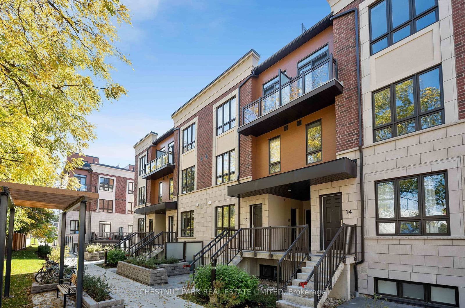 4025 Hickory Drive, Unit 4