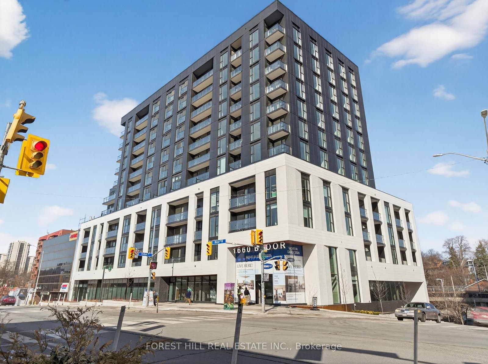 1660 Bloor Street W, Unit 415