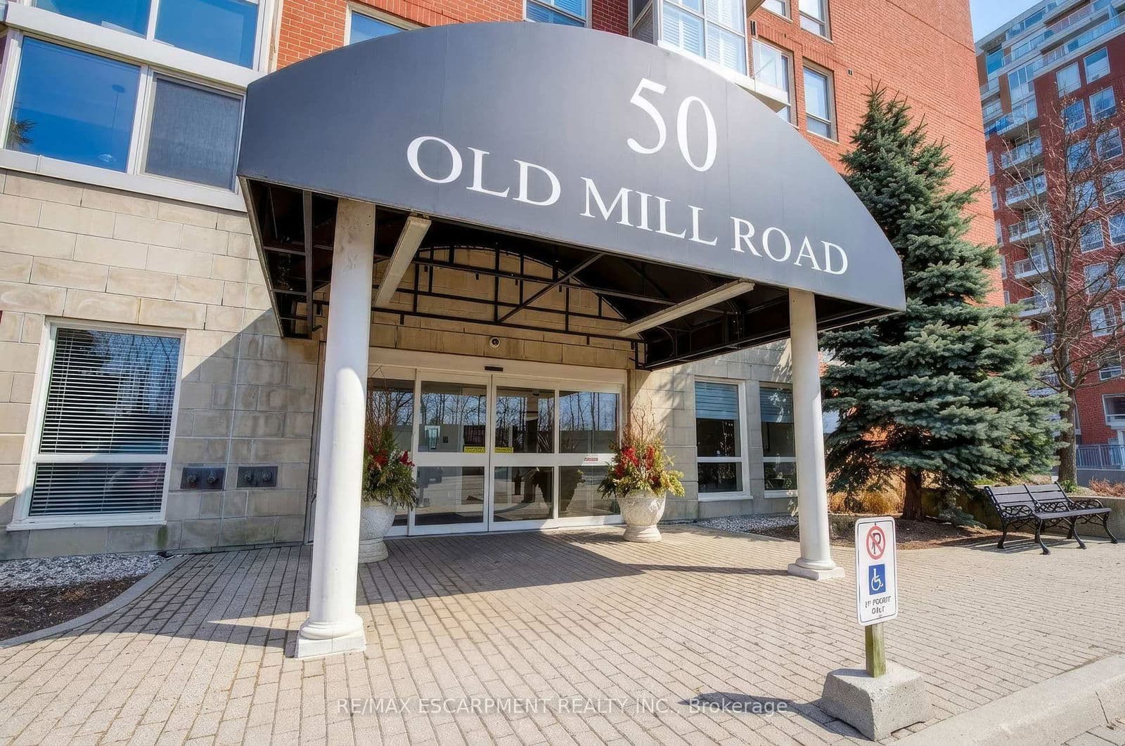 #705 - 50 Old Mill Road