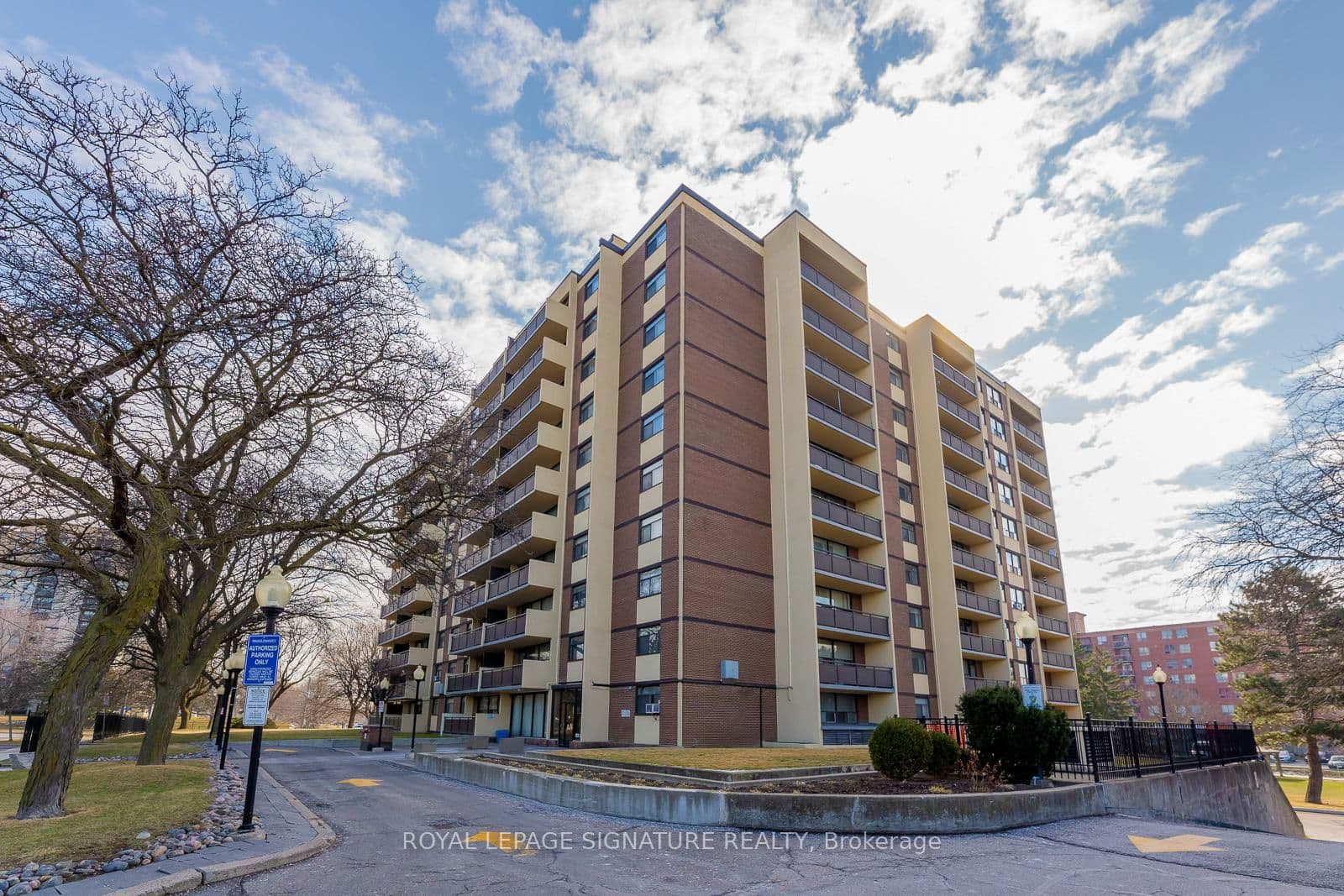 #209 - 5 Frith Road