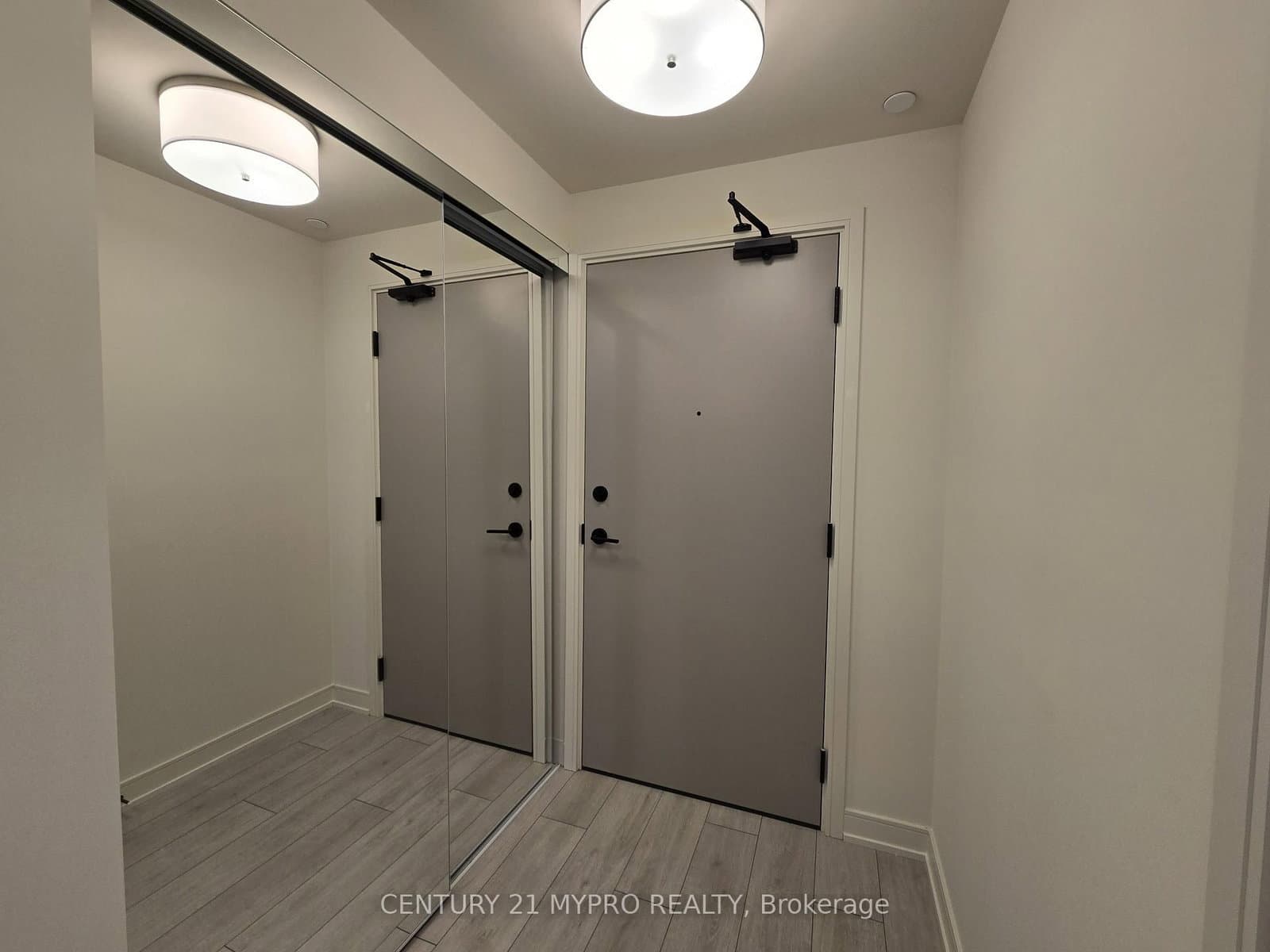 8020 Derry Road, Unit 2009