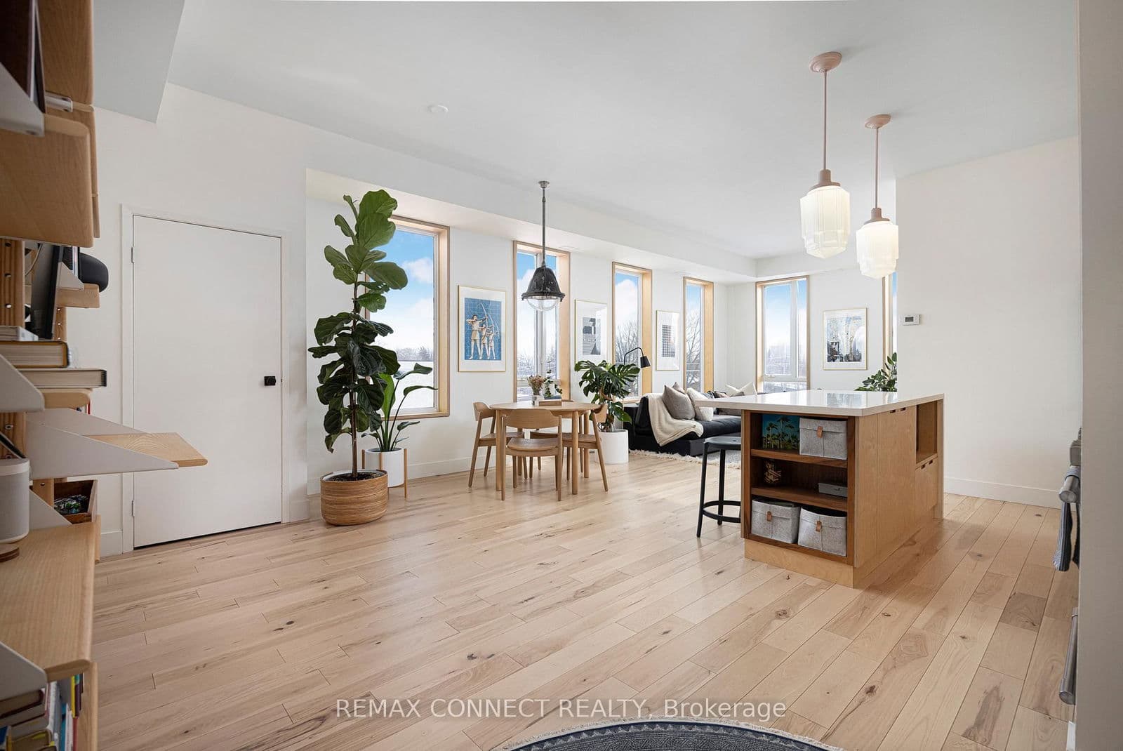 1 St Johns Road, Unit 402