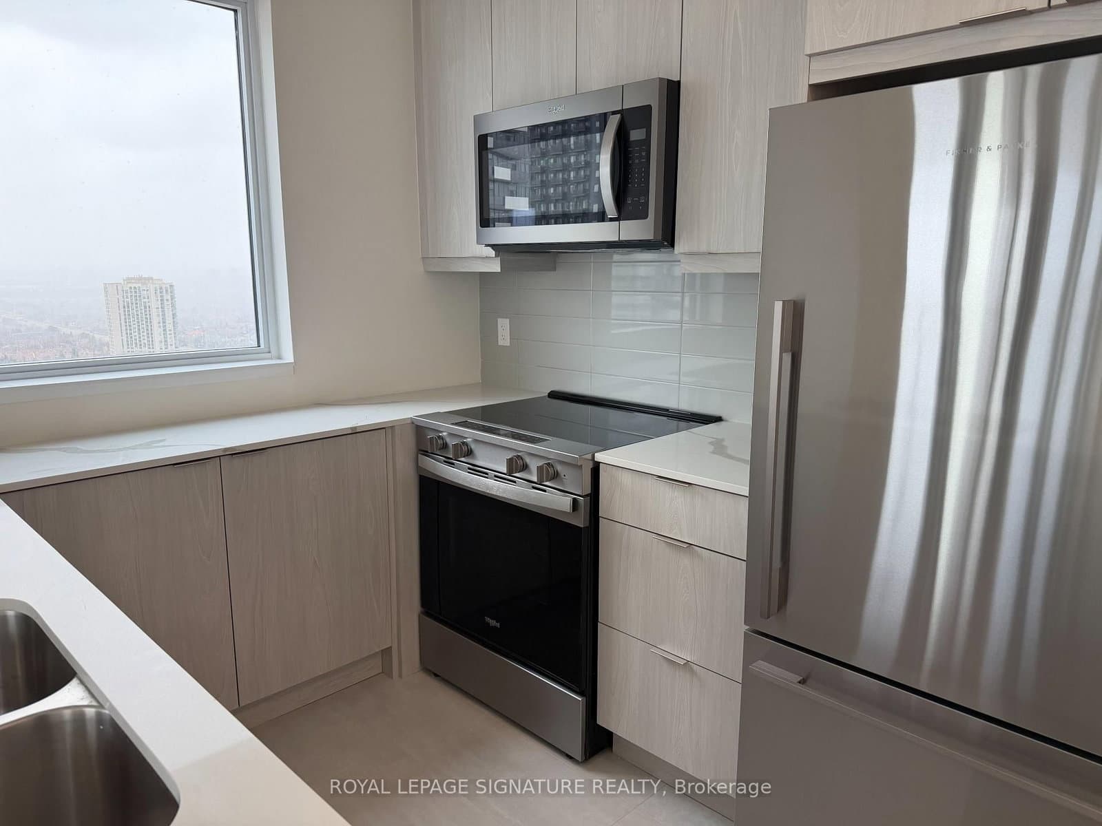 15 Watergarden Drive, Unit 2209