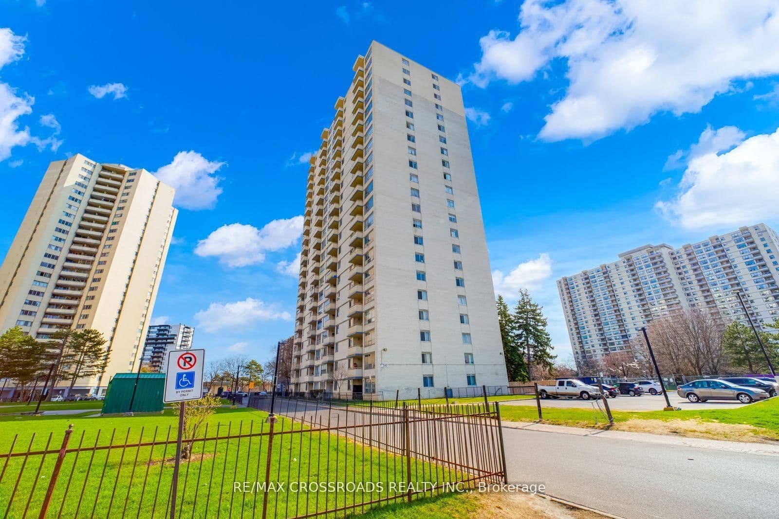 #1208 - 340 Dixon Road