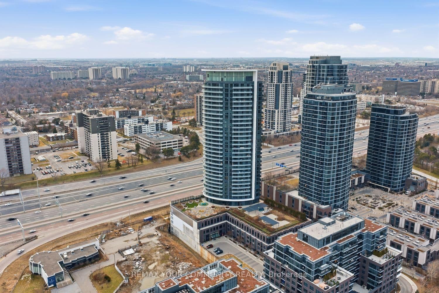 #3107 - 30 Gibbs Road