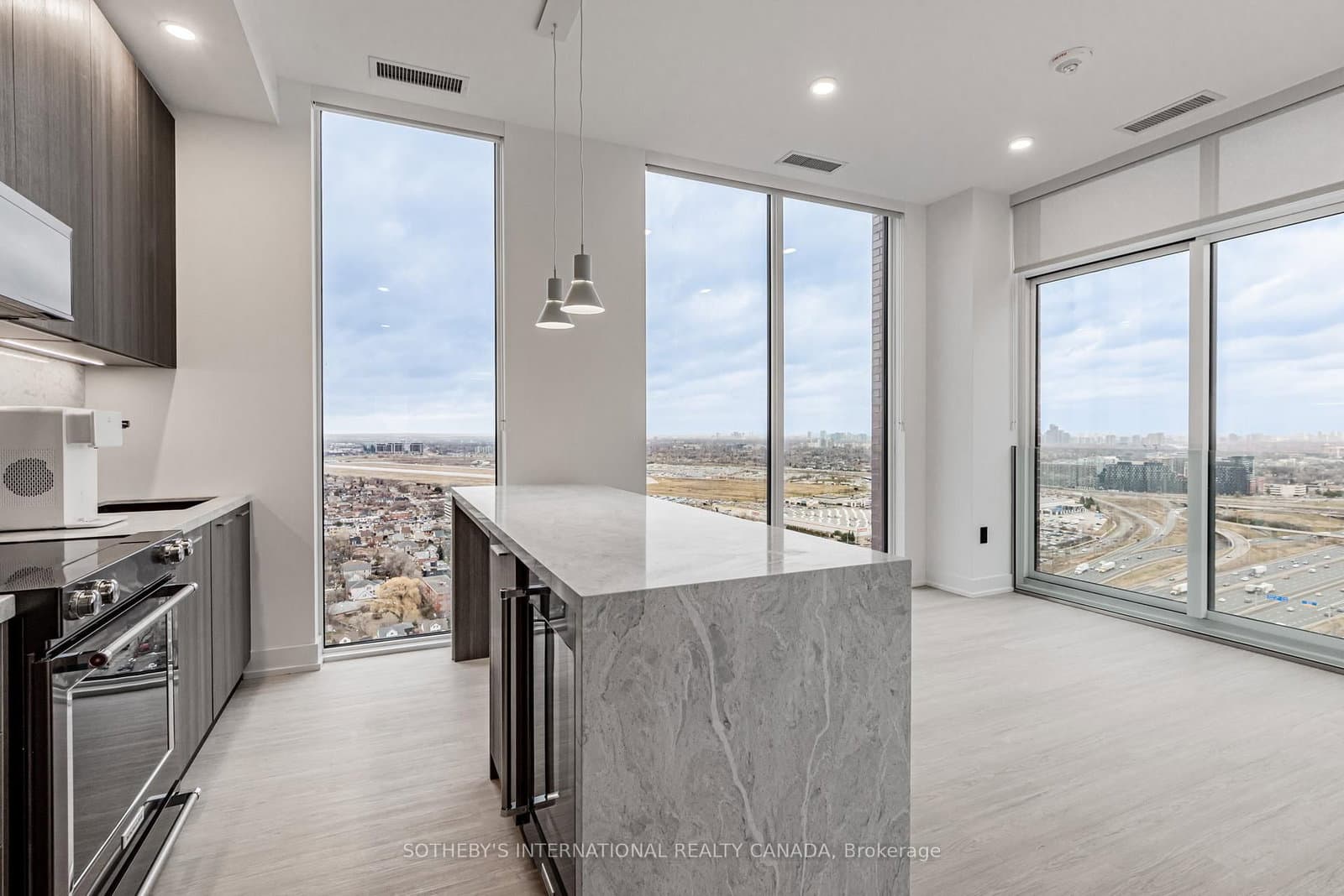 29 York Garden Way, Unit 1903