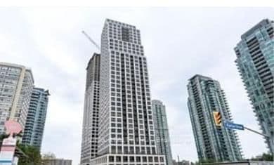 36 Elm Drive W, Unit 303